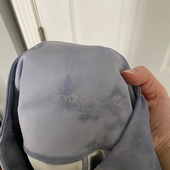 Beyond Yoga Olympus High Waisted Midi Ankle Legging in Serene Blue Smoke Large - Picture 6 of 6